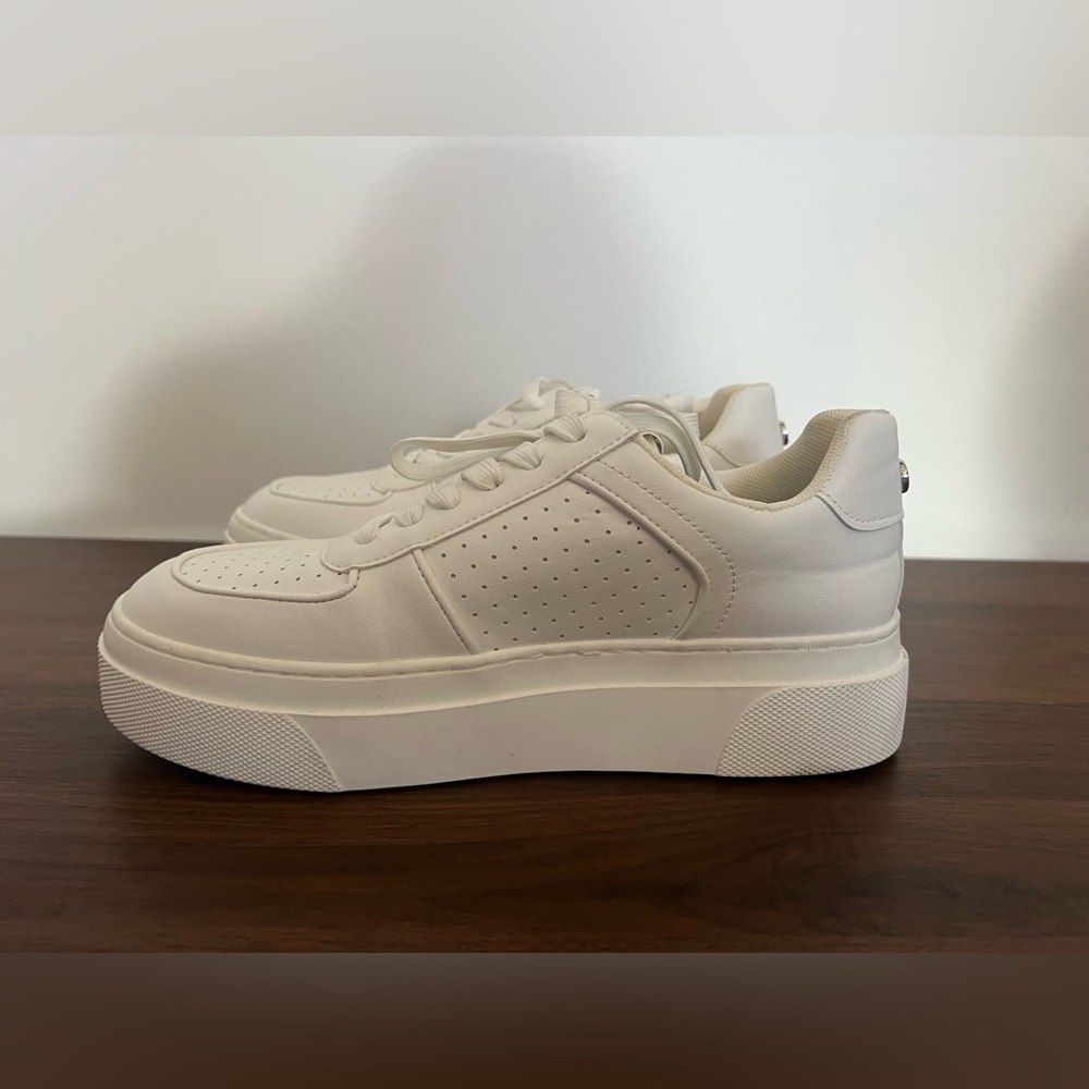 Steve Madden Cream Platform Sneakers